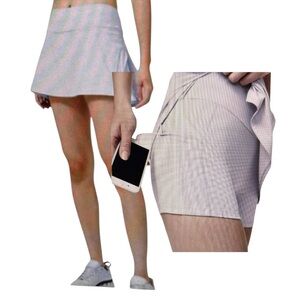 Lululemon Play Off The Pleats Lavender Mid Rise Skirt Size 10